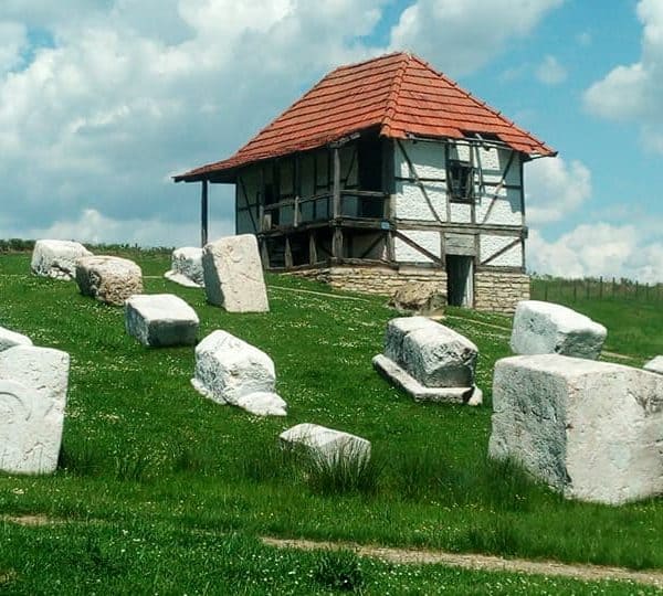 Obnova Bosanske kuće i turistički razvoj oko Rajskog jezera u Živinicama