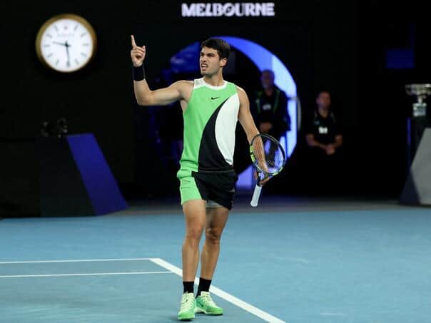 carlos alcaraz osvoji je grand slam australian open savčladavsi u finalu novaka djokovica