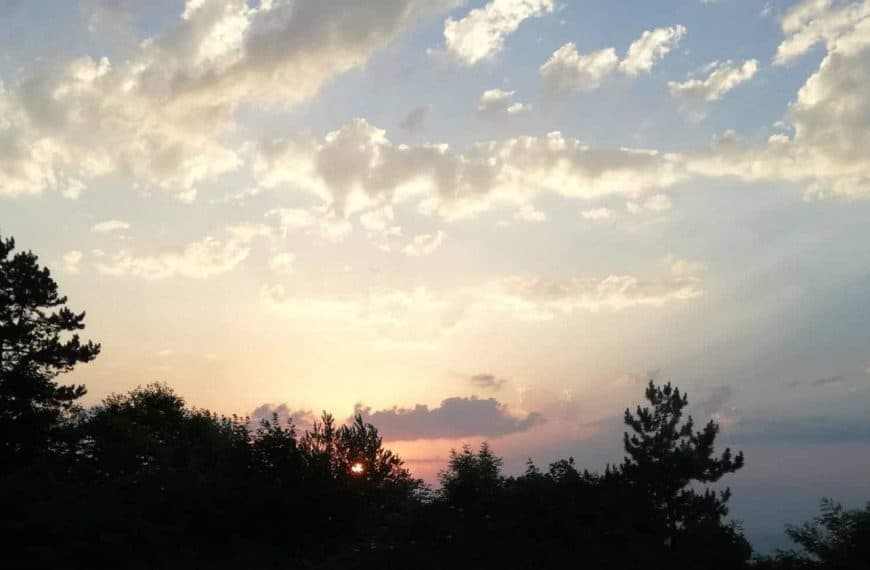 Danas sunčano uz umjerenu oblačnost