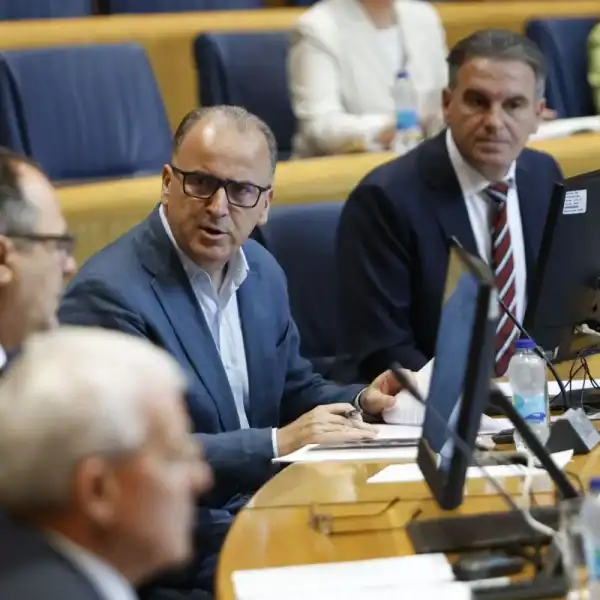 Klub Bošnjaka u Parlamentu BiH podnio krivičnu prijavu protiv Dodika
