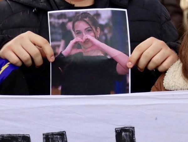 Nada se vraća: Ella se probudila iz kome i stanje joj je stabilno