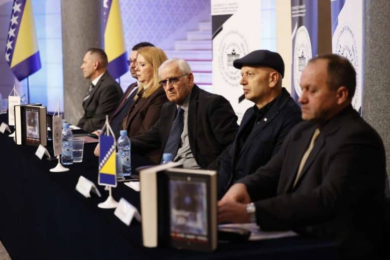 knjiga, istina o Zvorniku, promocija