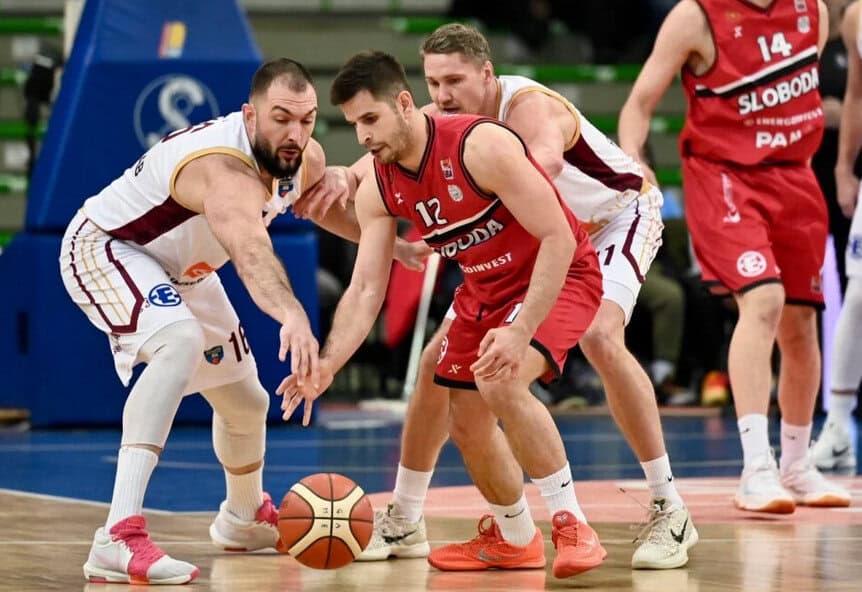 Košarkaši Bosne BH Telekom pobijedili OKK Slobodu Energoinest za plasman u finale Kupa ‘Mirza Delibašić’