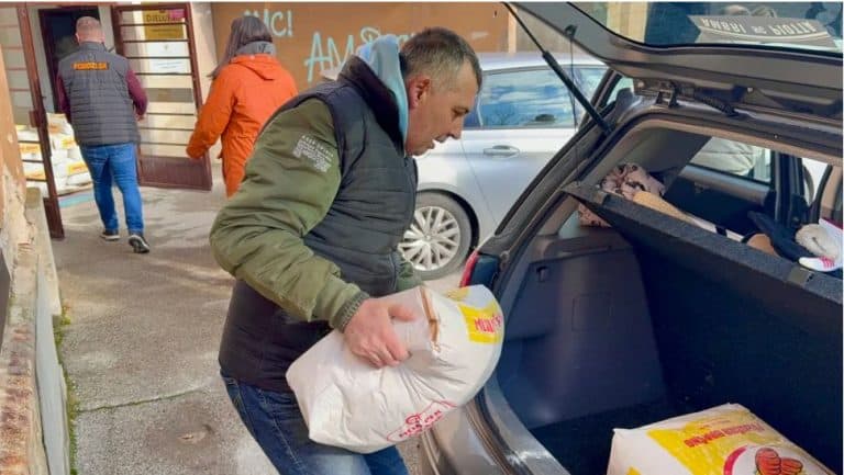 udruzenje pomozi ba zapocelo podjelu ramazanskih paketa na podrucju tk
