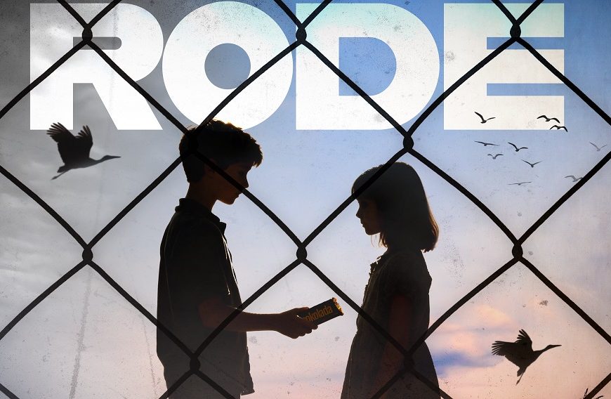 Pozorište mladih Tuzle večeras donosi snažnu predstavu o suočavanju s prošlošću