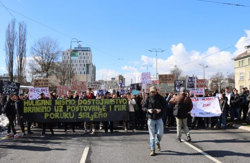 Završen protest u Sarajevu, u subotu novi veliki skup