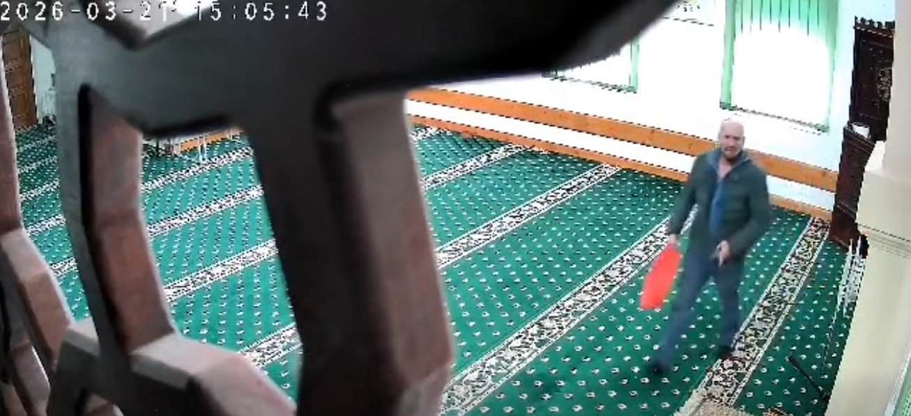 Krađa u džamiji kod Gračanice: Novac otuđen iz kutije za priloge