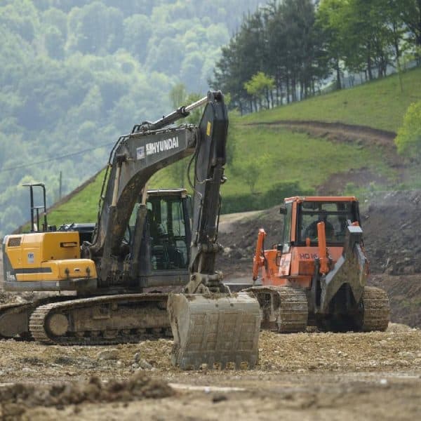 Cengiz zbog dugovanja obustavio radove na Koridoru Vc
