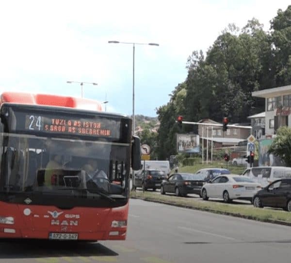 Građani će moći pratiti kretanje autobusa u realnom vremenu