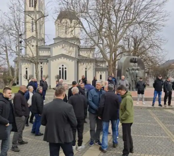 Napeto u Derventi: Za danas najavljena smotra “bojovnika” HVO, na mjesto došli bivši vojnici VRS-a