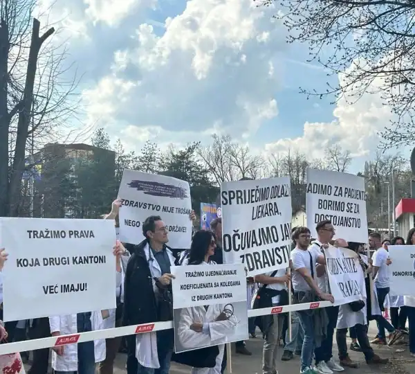 Ljekari TK ponovo izlaze na ulice: “Diskriminacija specijalista i subspecijalista nije prihvatljiva”