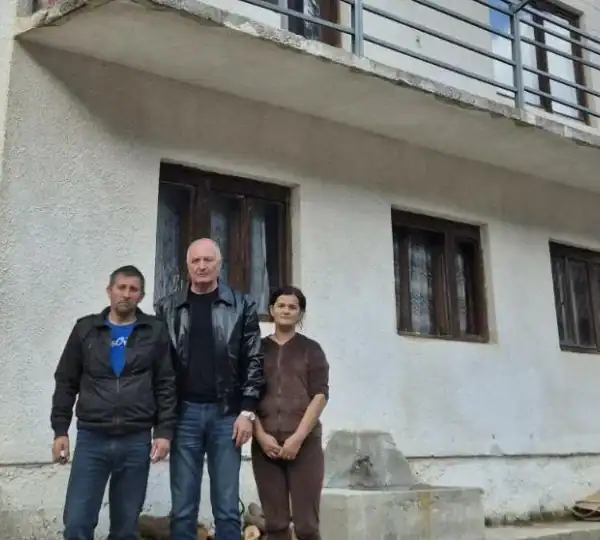 Ministar Helez kupio kuću porodici sa petero djece u danima ramazana