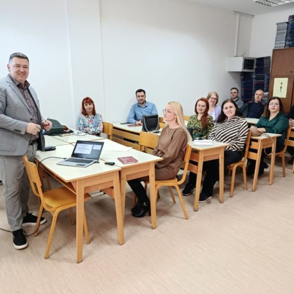 Inicijativa za osnivanje naučno-istraživačkih i razvojnih centara na Filozofskom fakultetu UNTZ