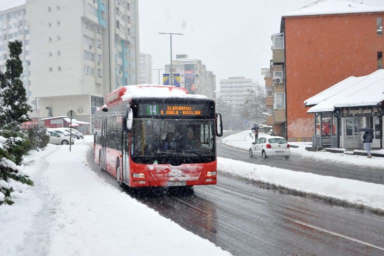 snijeg problemi saobracakj kretanje gradjana tuzla