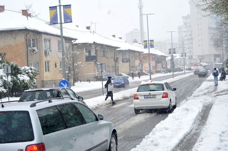 u bih se nastavlja nestabilno vrijeme danas oblacno uz kisu i susnjezicu u nizim i snijeg iu visim predjelima