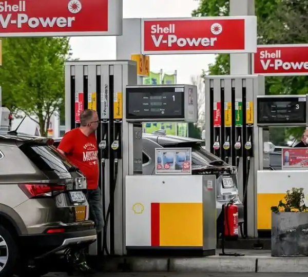 Mjere kao u koroni: Objavljen plan za spas od nestašice nafte, spominje se i rad od kuće