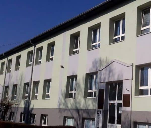 Vlada TK ulaže u zdravstvo, obrazovanje i razvoj, odobrena značajna sredstva za projekte u Gračanici i Tuzli