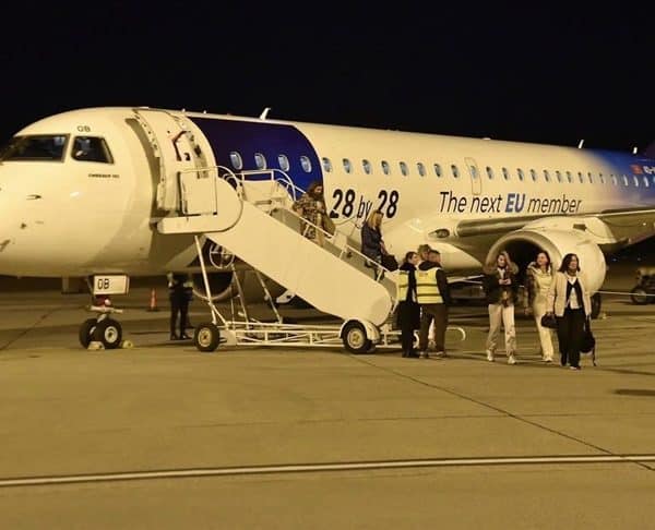 Zemlje regiona evakuišu građane sa Bliskog istoka dok traju sukobi