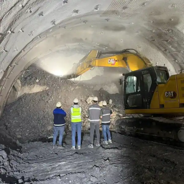 Historijski trenutak: Probijen tunel Crni Vrh na Koridoru 5C