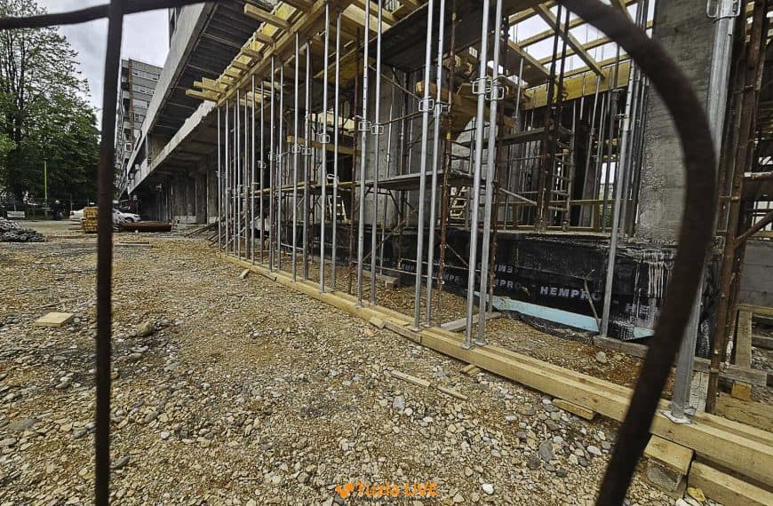 Zgrada ‘Sodaso’ kao Skadar na Bojani (Foto)