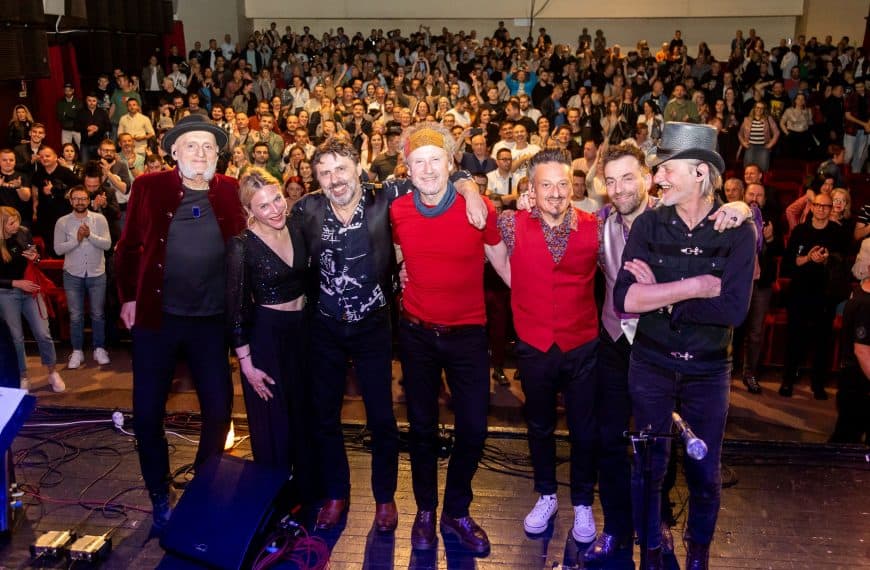 Zabranjeno pušenje oduševilo Tuzlu akustičnim koncertom u BKC-u