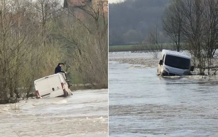 pripadbnici civilne zastite gracanica i vatrogasne jedinice petrovo uspjesno su iz vodene bujuce koja je zahbatila cestu i zarobilA dvije osobe u kombiju izvukli ih na sigurno