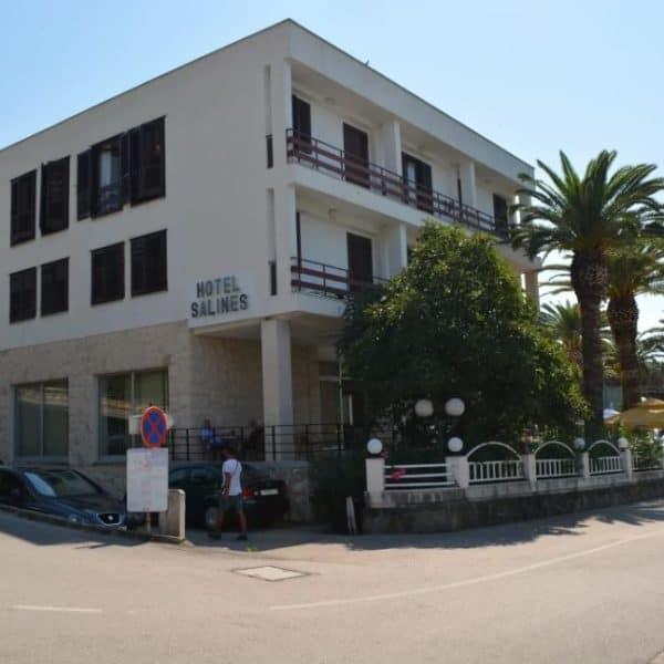 uskoro se zatvara hotel salinas u podgori poznati objekat u kome su ljetovale generacije tuzlaka i koji je bio u vlasnistvu rudnika kreka