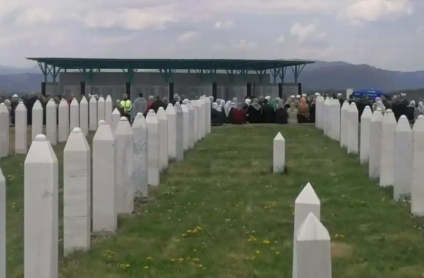 U Vlasenici danas kolektivna dženaza za žrtve iz 1992. i 1995. godine