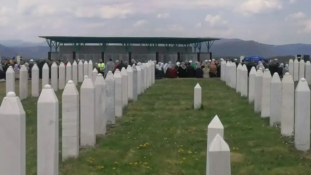 U Vlasenici danas kolektivna dženaza za žrtve iz 1992. i 1995. godine