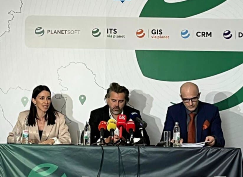 firma planet soft optuzila je christiana schmidta da je namjestio tender da oni kao najpovoljniji ponudjac ispadnu na tenderu za nabavku sabvremene opreme za iszbore