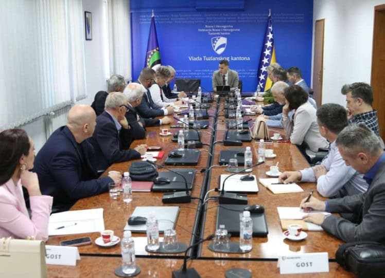 organizacioni odbor pruipreme iobiljezavanje 80 godisnjice pruge brcko banovici bvlada tk