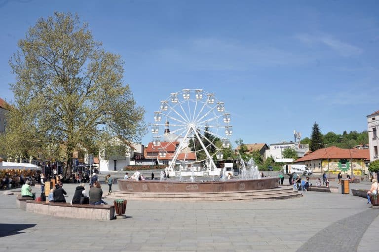 danas se u bih ocekuje suncano i toplo vrijeme u poslijepodnevnim satima moguc je razvoj manje naoblake u pojedinim dijelovima zemlje