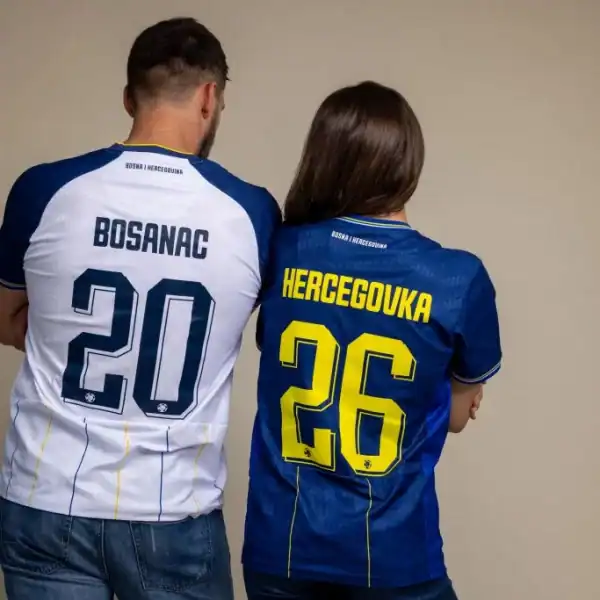 FSBiH predstavio dresove u kojima će BiH igrati na Svjetskom prvenstvu (Foto)