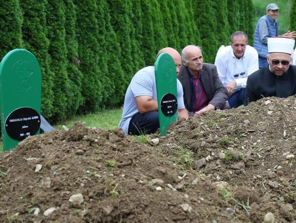 U Bratuncu 12. maja kolektivna dženaza i ukop žrtava iz 1992. godine