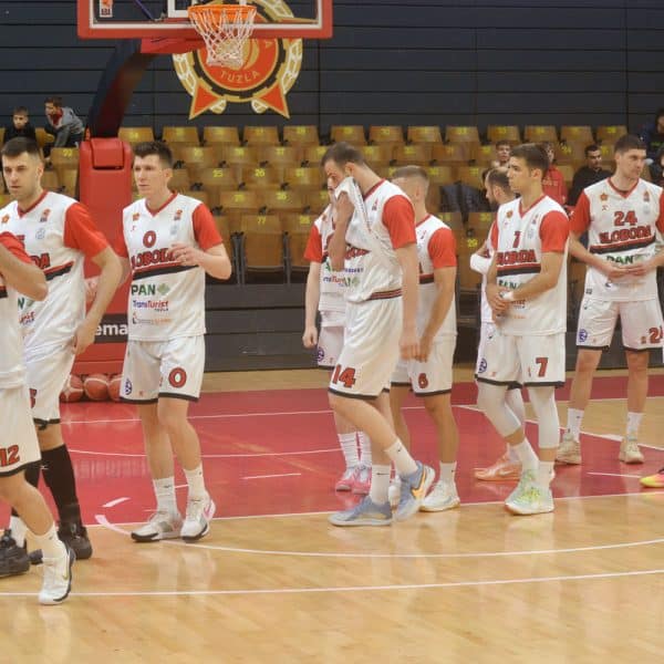 danas su u prostorijama ksbih izvuceni parovi polufinala prvenstva bih okk sloboda ce se sastati sa sarajevskom bocnom dok ce u drugom polufinalu snage odmjeriti siroki i igokea