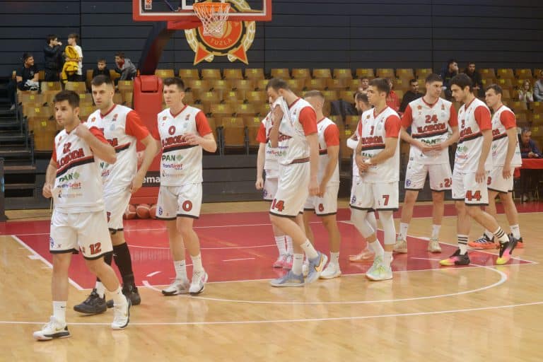 danas su u prostorijama ksbih izvuceni parovi polufinala prvenstva bih okk sloboda ce se sastati sa sarajevskom bocnom dok ce u drugom polufinalu snage odmjeriti siroki i igokea