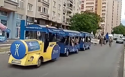 Bez mjere: Turistički vozić kao ‘simbol’ odbrane Tuzle!?