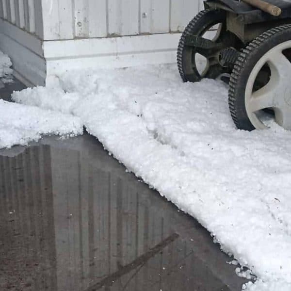 Snažno nevrijeme pogodilo okolinu Gradačca, meteorolozi upozoravaju na novo zahlađenje i olujni vjetar