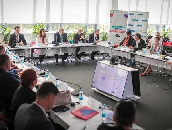Elektronske narukvice za nasilnike: Federacija BiH jača zaštitu žrtava