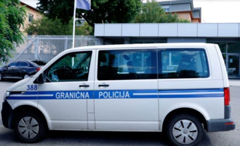 hrvatska policija razotkrila skandal unutar granicne policije bih naime u sluzbenom kombiju prevlacili namjestaj komandiru u dalmaciju za opremnaje vikendice