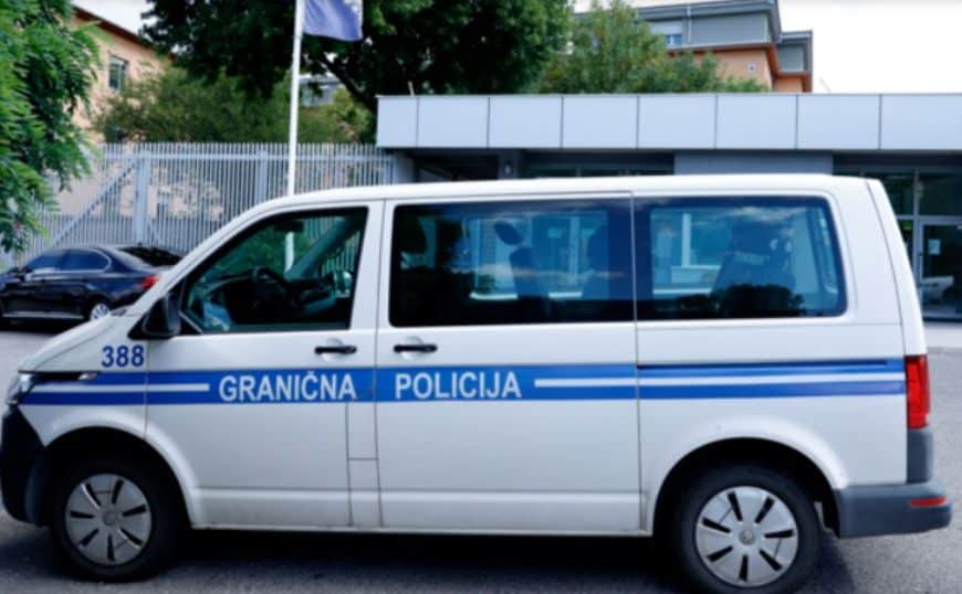 Komandiru GP BiH službenim kombijem prevozili namještaj u Dalmaciju, hrvatska policija privela vozača