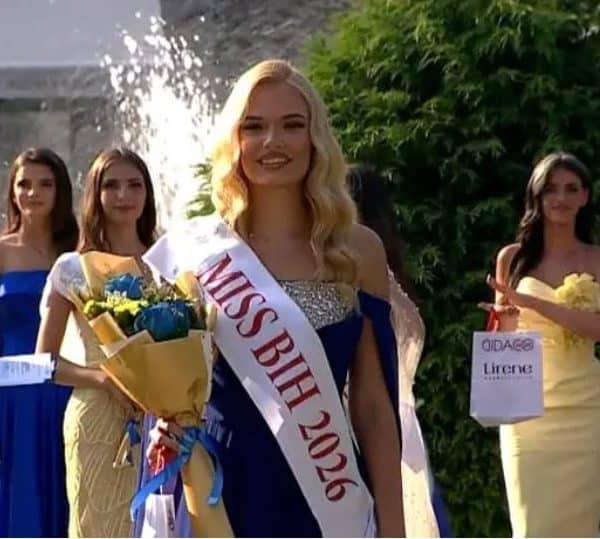 lana jahic iz tuzle ponijela je titulu izbora miss bih za miss svijeta 2026