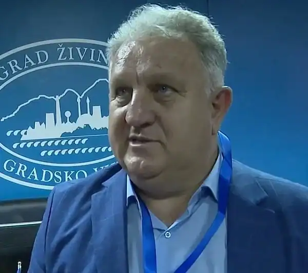 Nail, Jusic