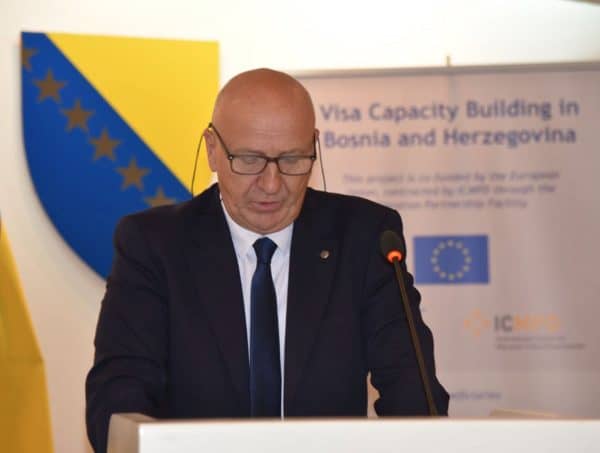 Otklonjeni kvarovi na sistemu za biometrijsku identifikaciju stranaca, nastavlja se izdavanje viza