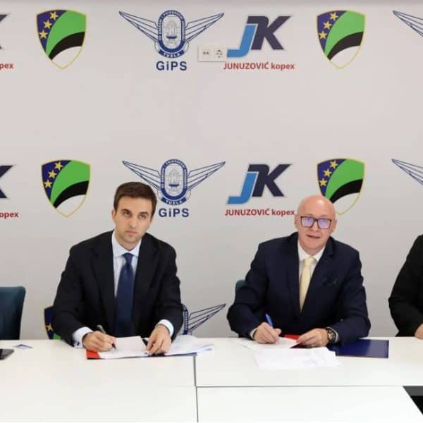 potpisan ugovor izmedju vlade tk i firme junuzovic kopex javni prijevoz linije tk