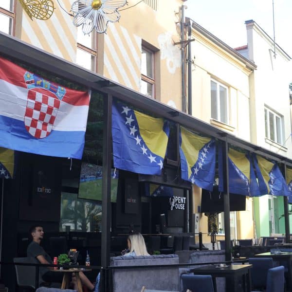 Tuzlaci uz Zmajeve na Mundijalu podržavaju i Vatrene (Foto)
