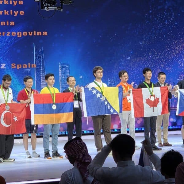 Sjajan uspjeh bh. matematičara na Olimpijadi u Šangaju