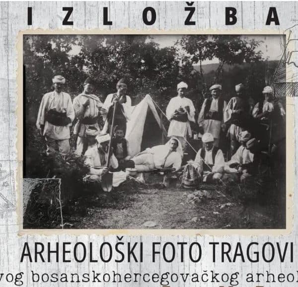 veceras u centru za kulturu lukava c izlozba arheoloski foto tragovi vejsila curcica