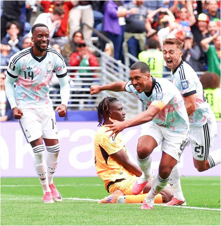 Belgija je u dramaticnoj zavrsnici pobijedila Senegal sa 3:2 iako su 'lavovi' vodili 0:2 sve do 86. minute