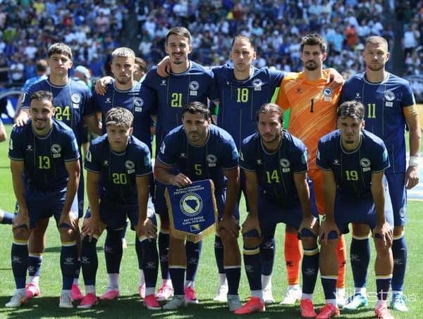 muska fudbalska reprezentacija bih nakon sp napredovala je za tri pozicije na fifa rang -listi te zauzima 61 mjesto na vrhu je sada spanija